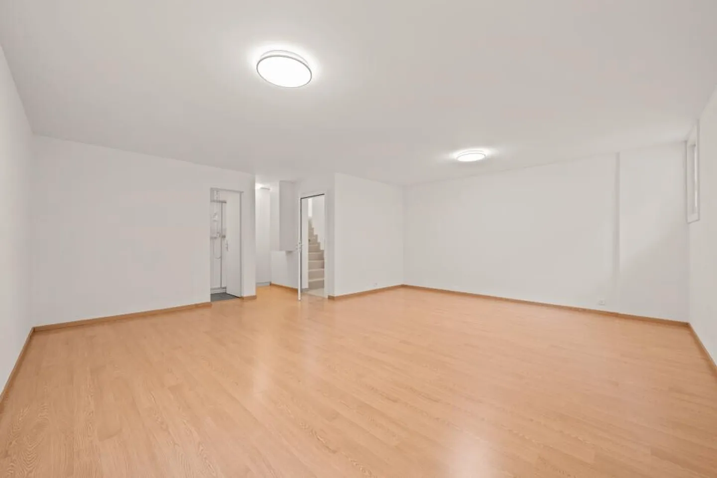 Doppelhaushälfte 7.5 Zimmer - Foto 12 von 12