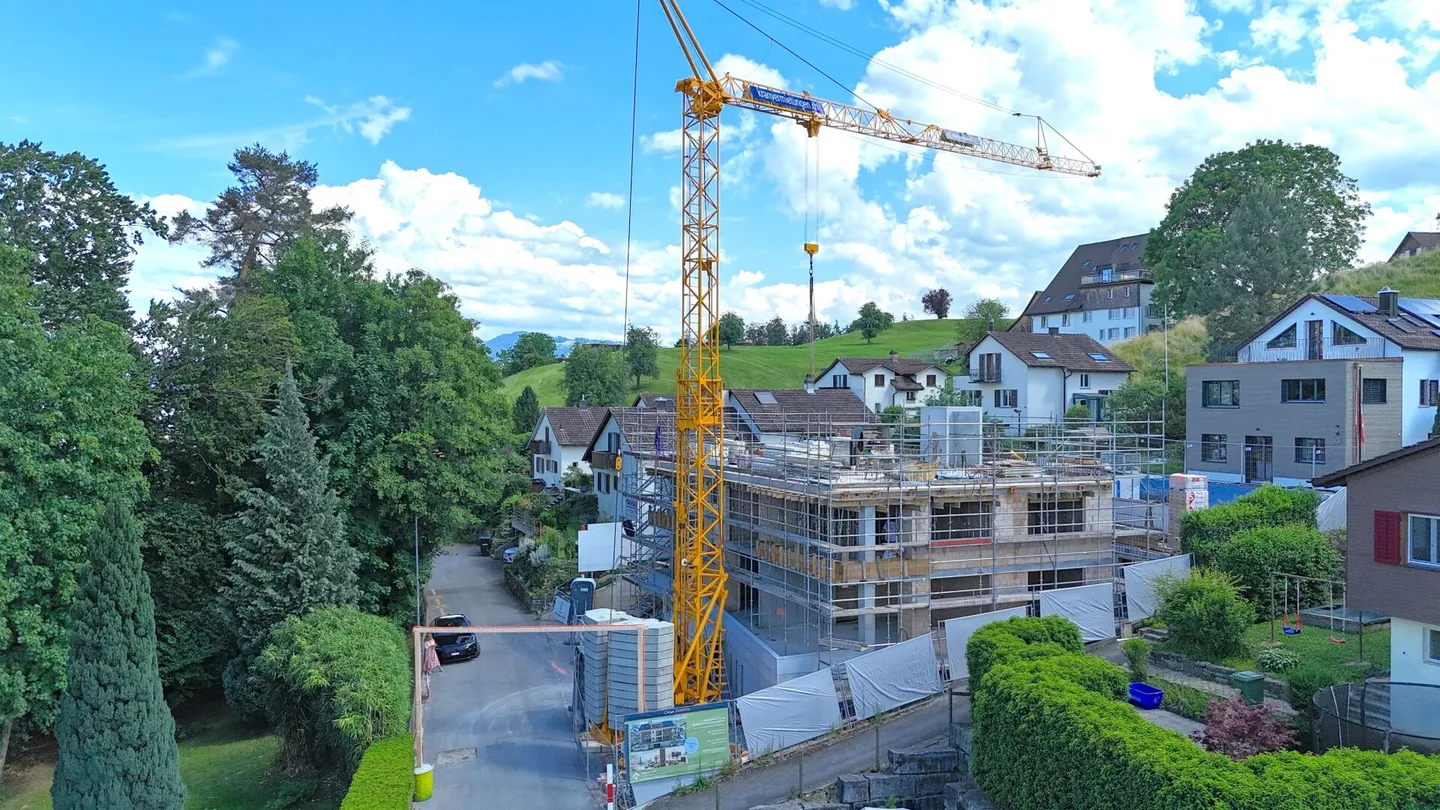 LA COURONNE DE LA MAISON PREND FORME - PENTHOUSE EN CONSTRUCTION - Photo 11 sur 15