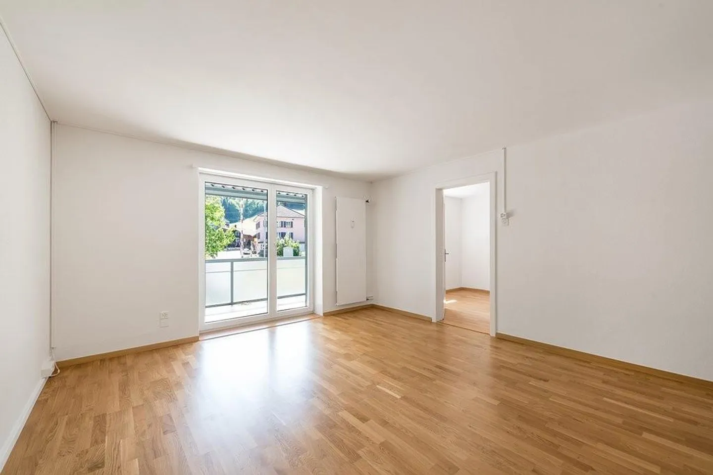 Appartement spacieux et charmant à louer - Photo 2 sur 9