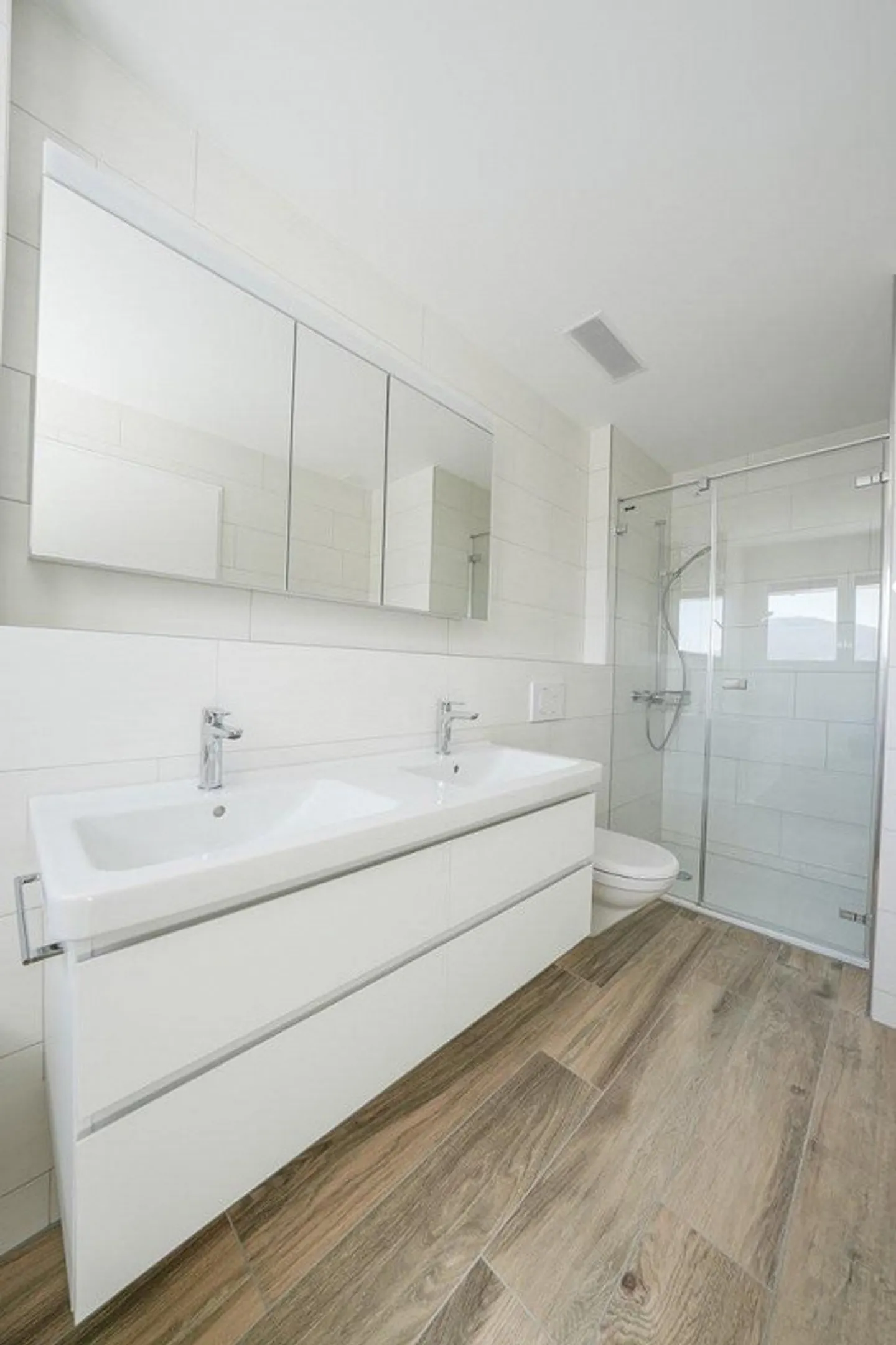 Stunning Penthouse Apartment (Terrace 201 m2) - Photo 3 of 12
