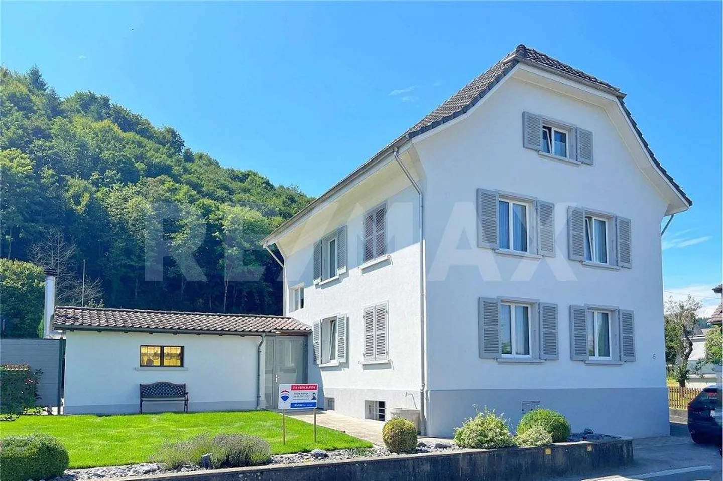 Gepflegtes 6.5 Zi.-Einfamilienhaus - das Zuhause für Ihre Familie? - Foto 1 von 13