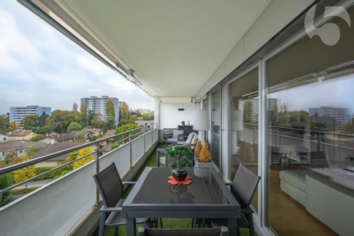 Wohnung kaufen - Foto 4 von 11