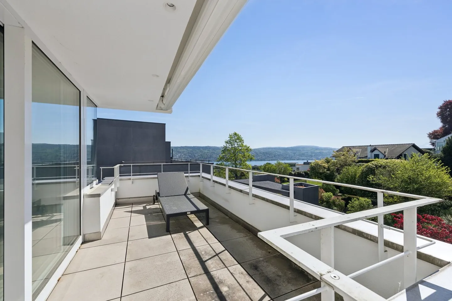 Appartamento esclusivo con vista lago - Foto 2 di 10