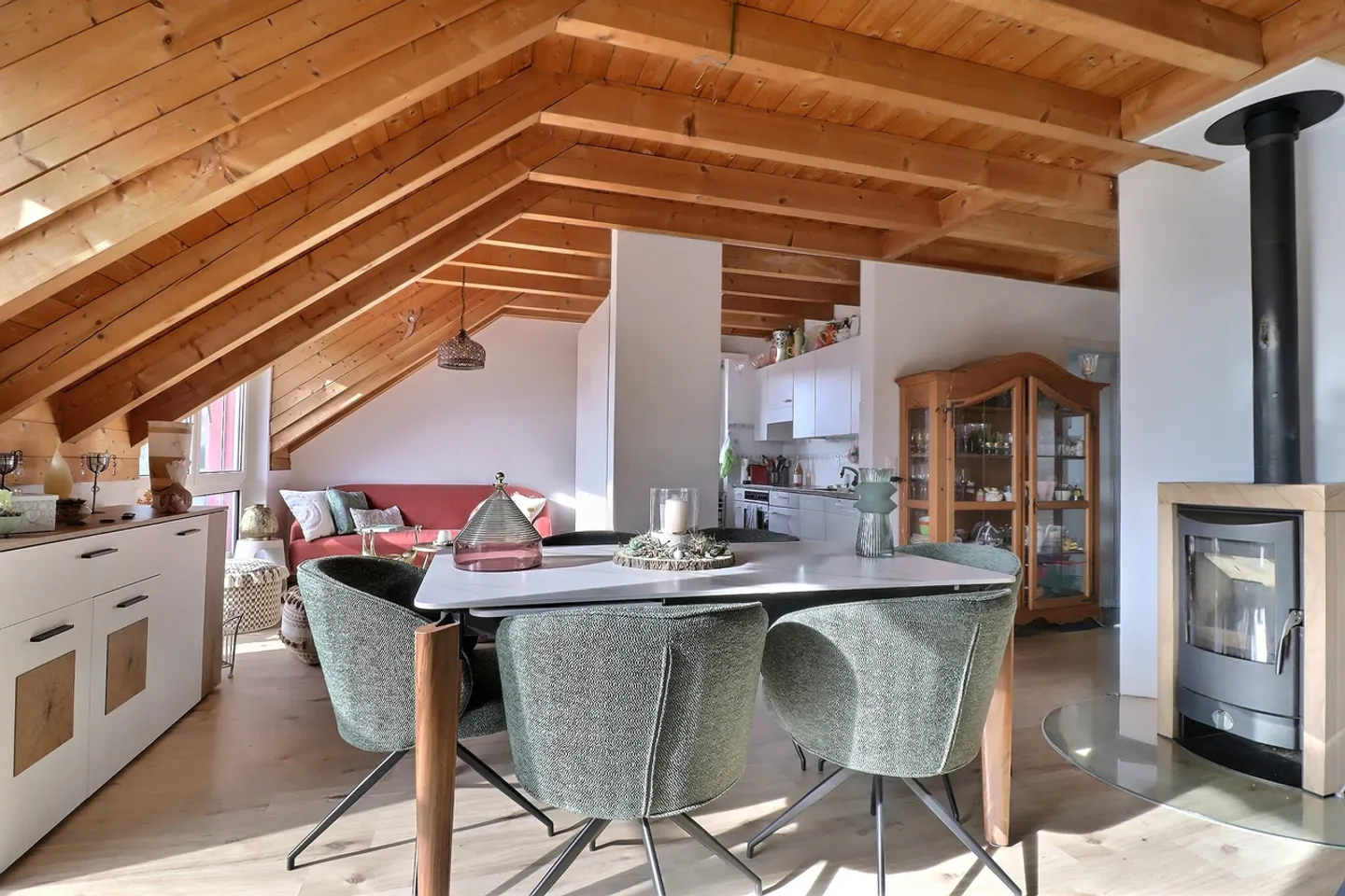 Exclusive 5.5-room duplex penthouse with beautiful terrace - Photo 2 of 17