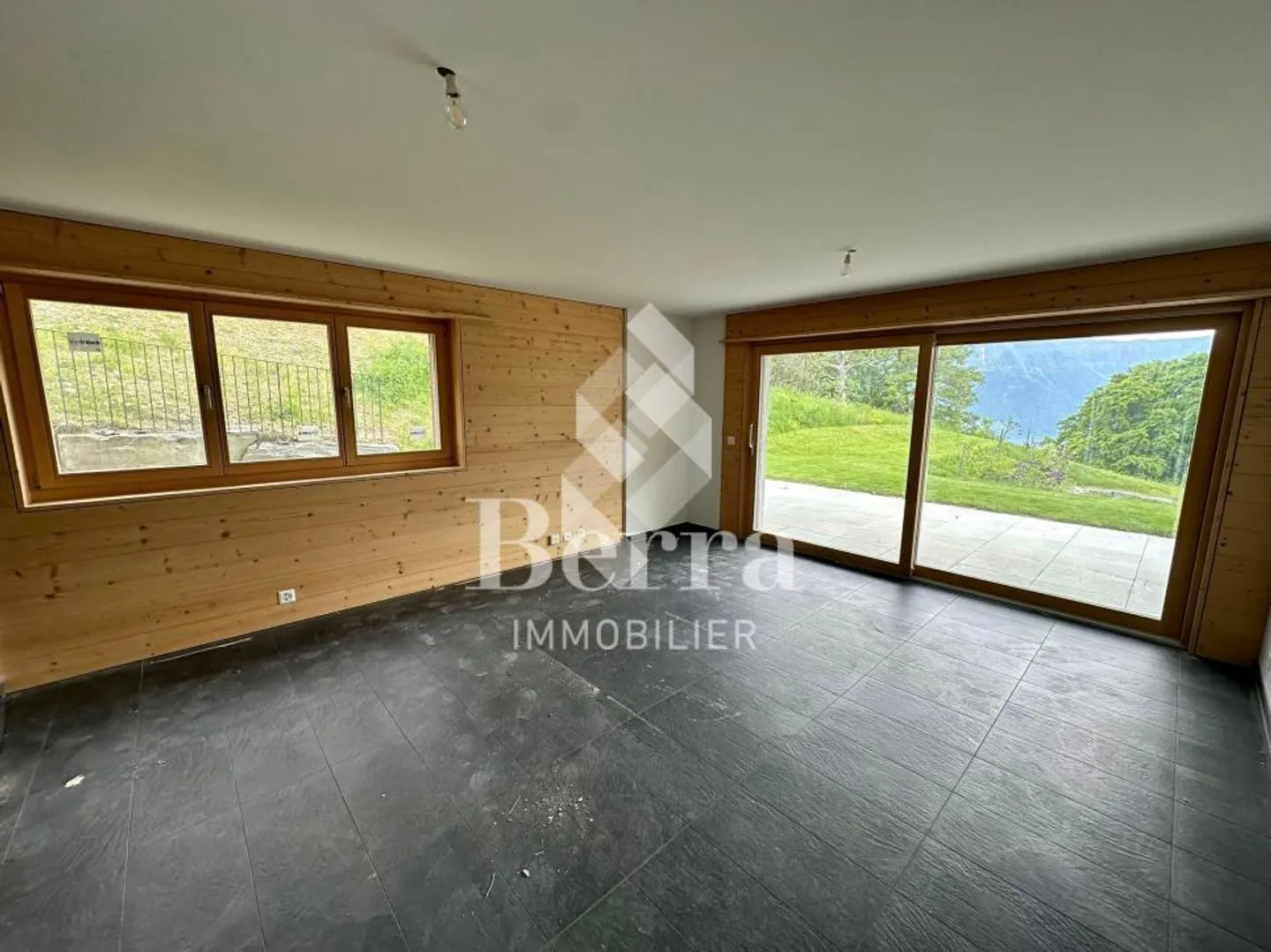 Garden-level, unobstructed view - Photo 2 of 13