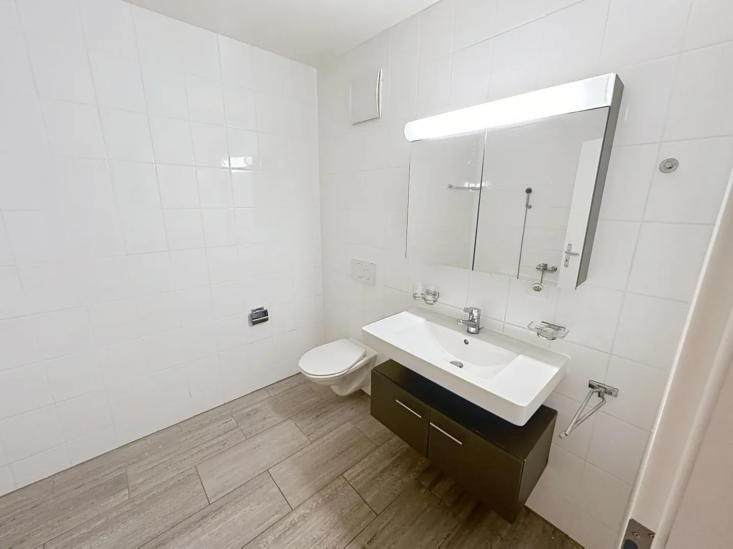 4,5-Zimmer-Wohnung in einem renovierten alten Bauernhaus - Foto 9 von 12