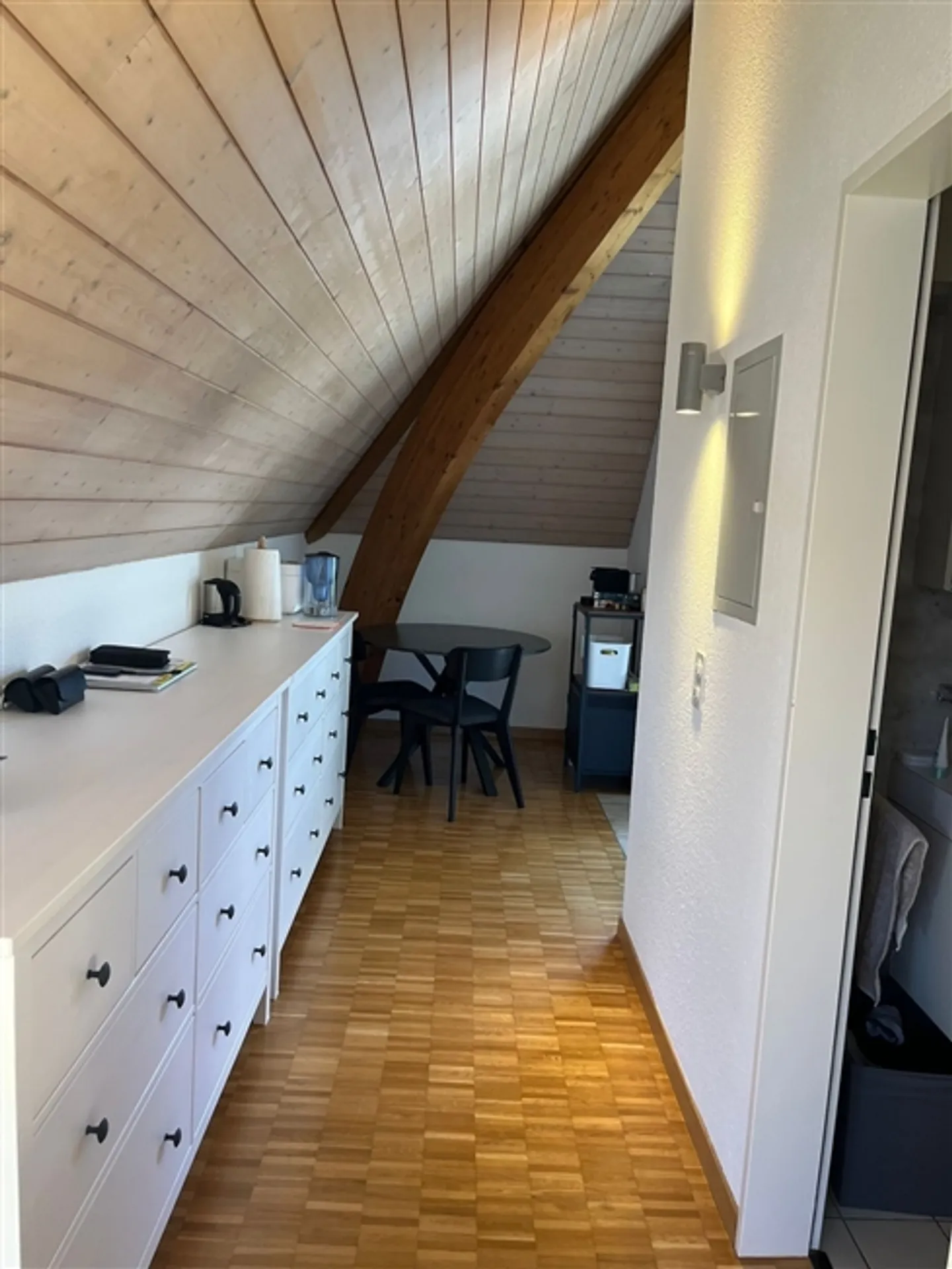 1½ ROOM APARTMENT IN ZURICH - DISTRICT 8, FURNISHED, TEMPORARY - Photo 5 of 10