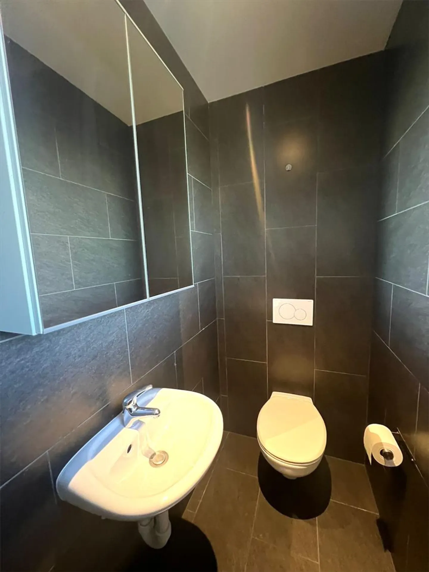 Maison contiguë 5 pièces - Photo 7 sur 8