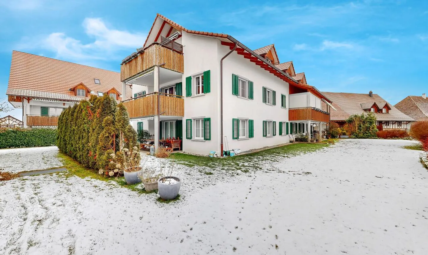 Appartement moderne de 4,5 pièces - Photo 1 sur 11