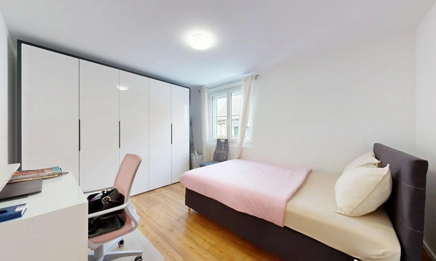 Appartement moderne de 4,5 pièces - Photo 9 sur 11