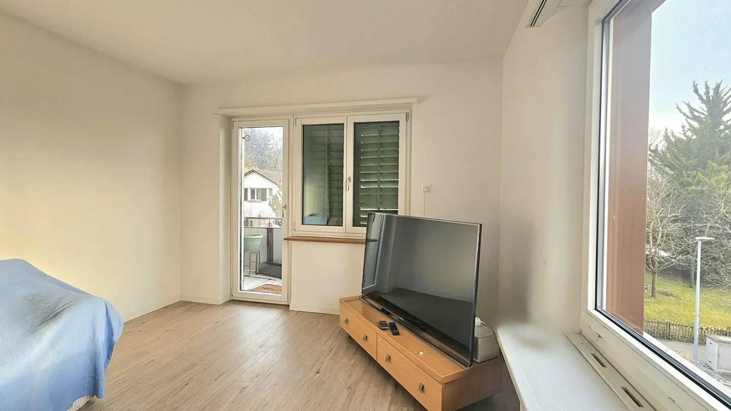 Gemütliche Wohnung mit sonnigem Balkon - Foto 9 von 13