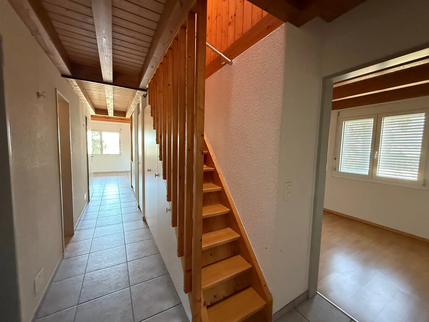Appartement galerie lumineux et spacieux de 4,5 pièces avec balcon et jardin d'hiver - Photo 13 sur 17