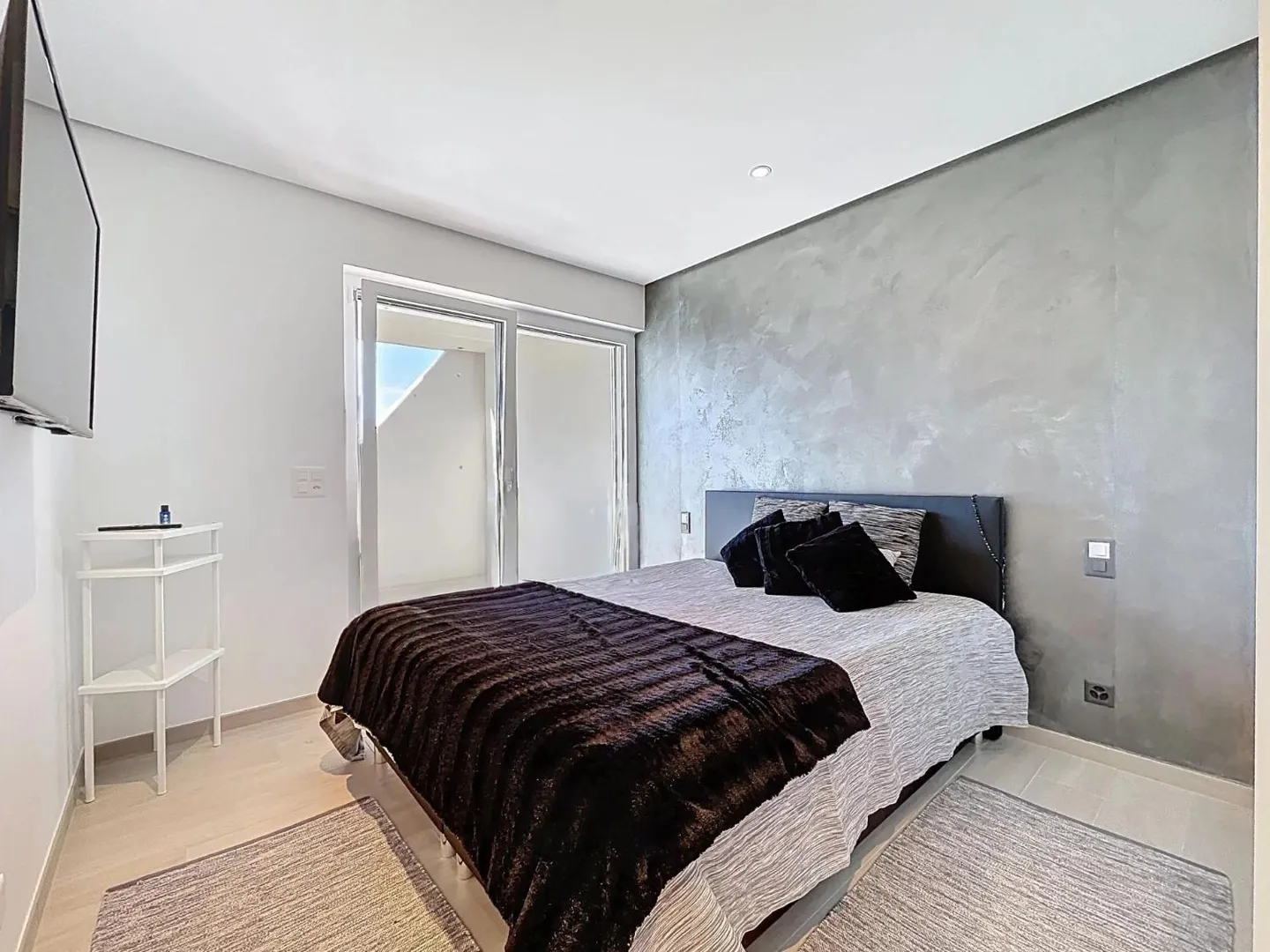 Moderne Haus und gemütlicher Garten - Foto 7 von 12