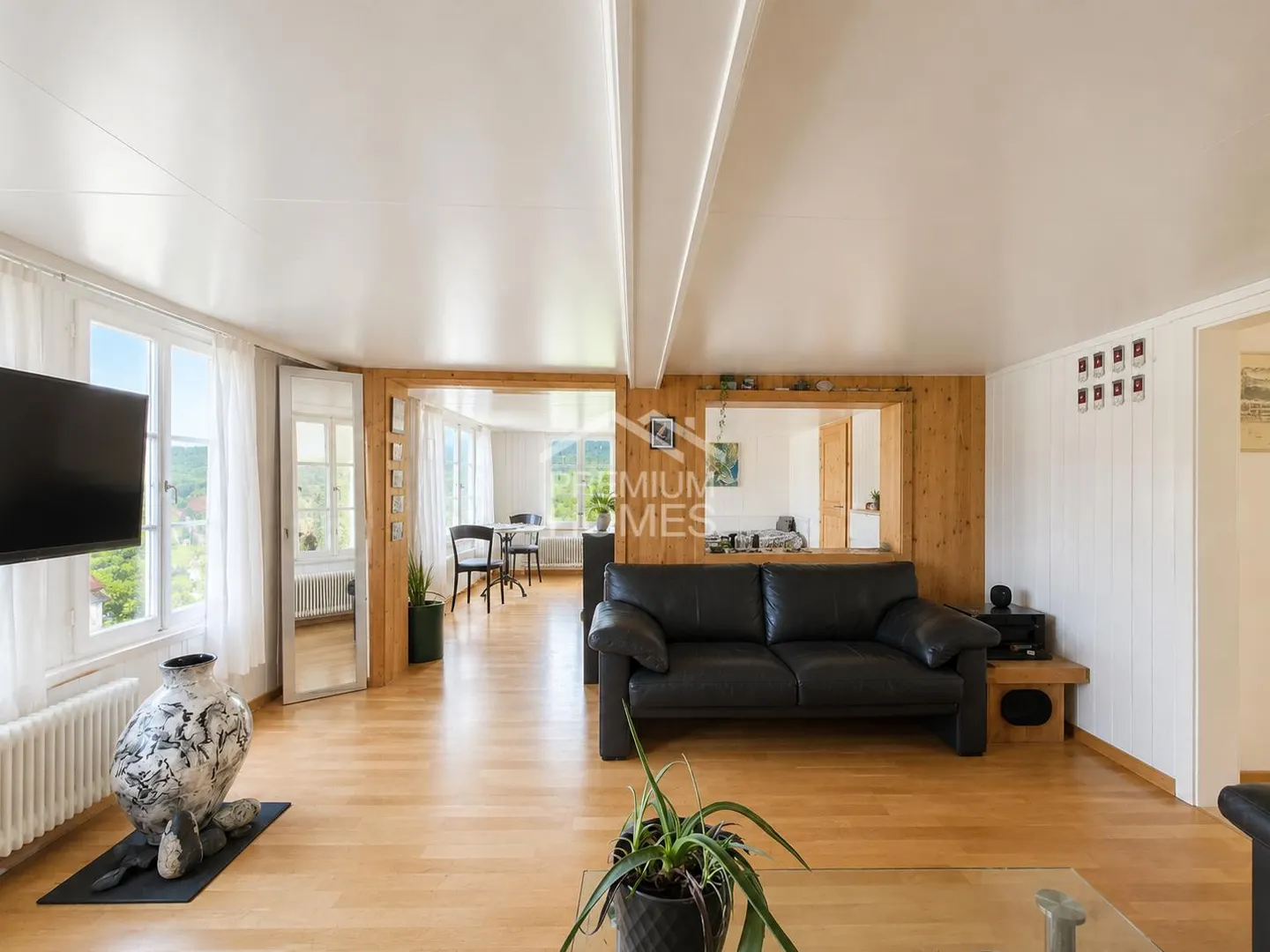 Charming Home with Potential - Photo 1 of 3