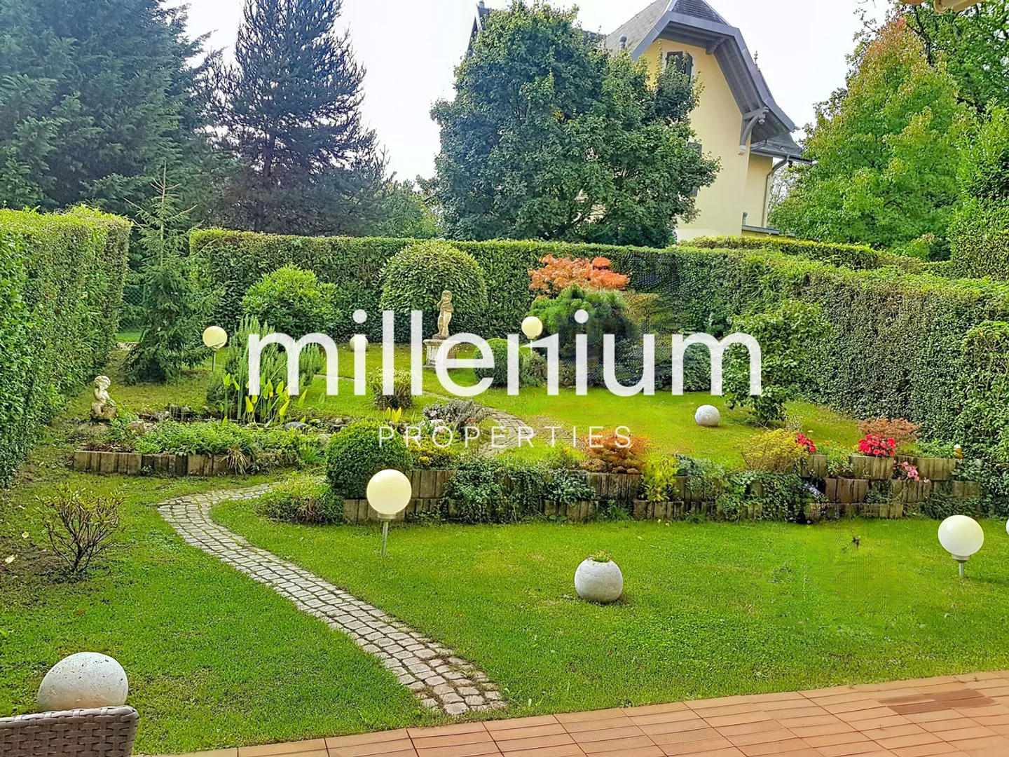 Bel appartamento arredato con giardino a Versoix - Foto 1 di 7