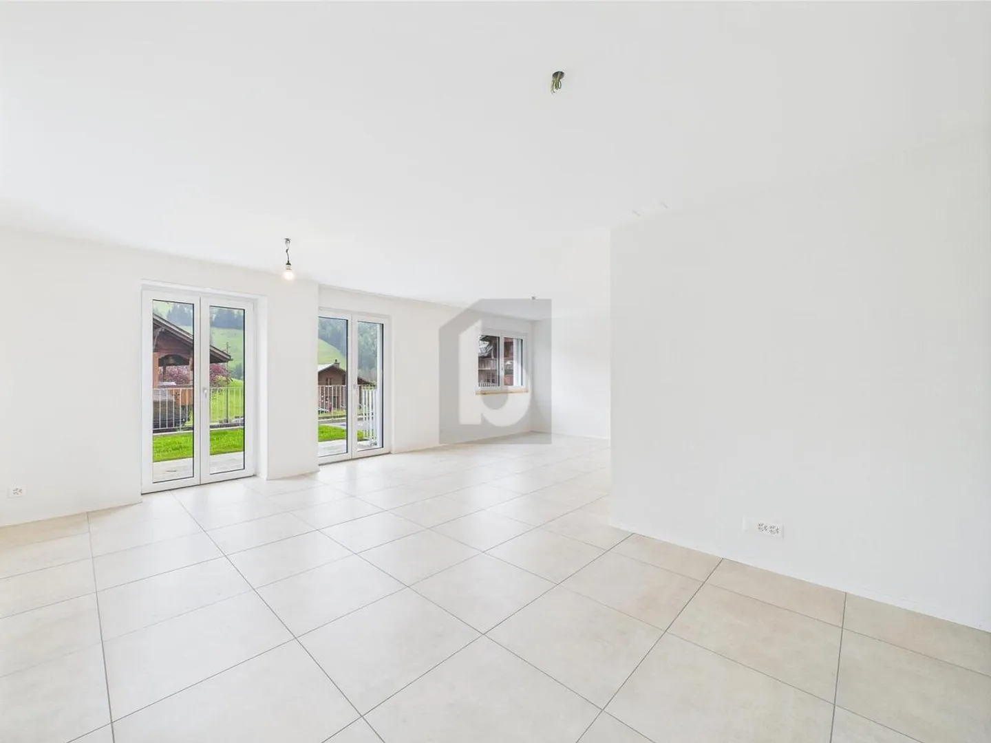 PREZZO TOP! SPAZIOSO E CENTRALE - Foto 1 di 6