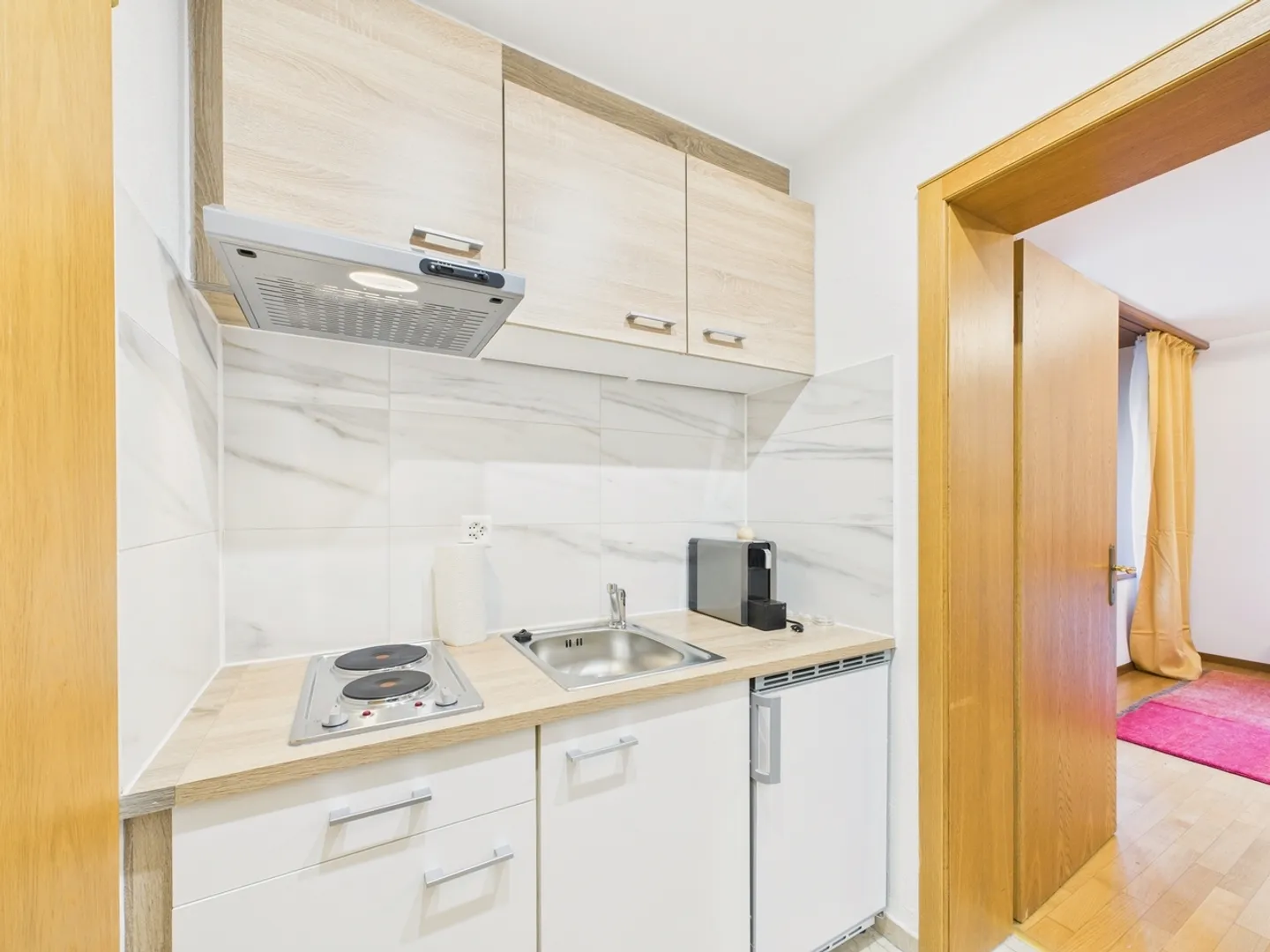 Appartement moderne 1 pièce avec services à Meilen - Tout inclus. - Photo 2 sur 6