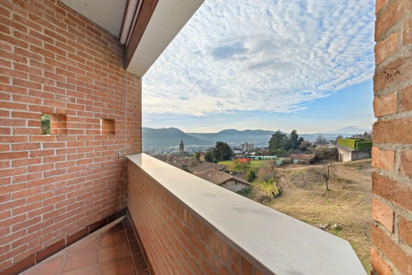 Villa moderna con vista - Foto 16 di 30