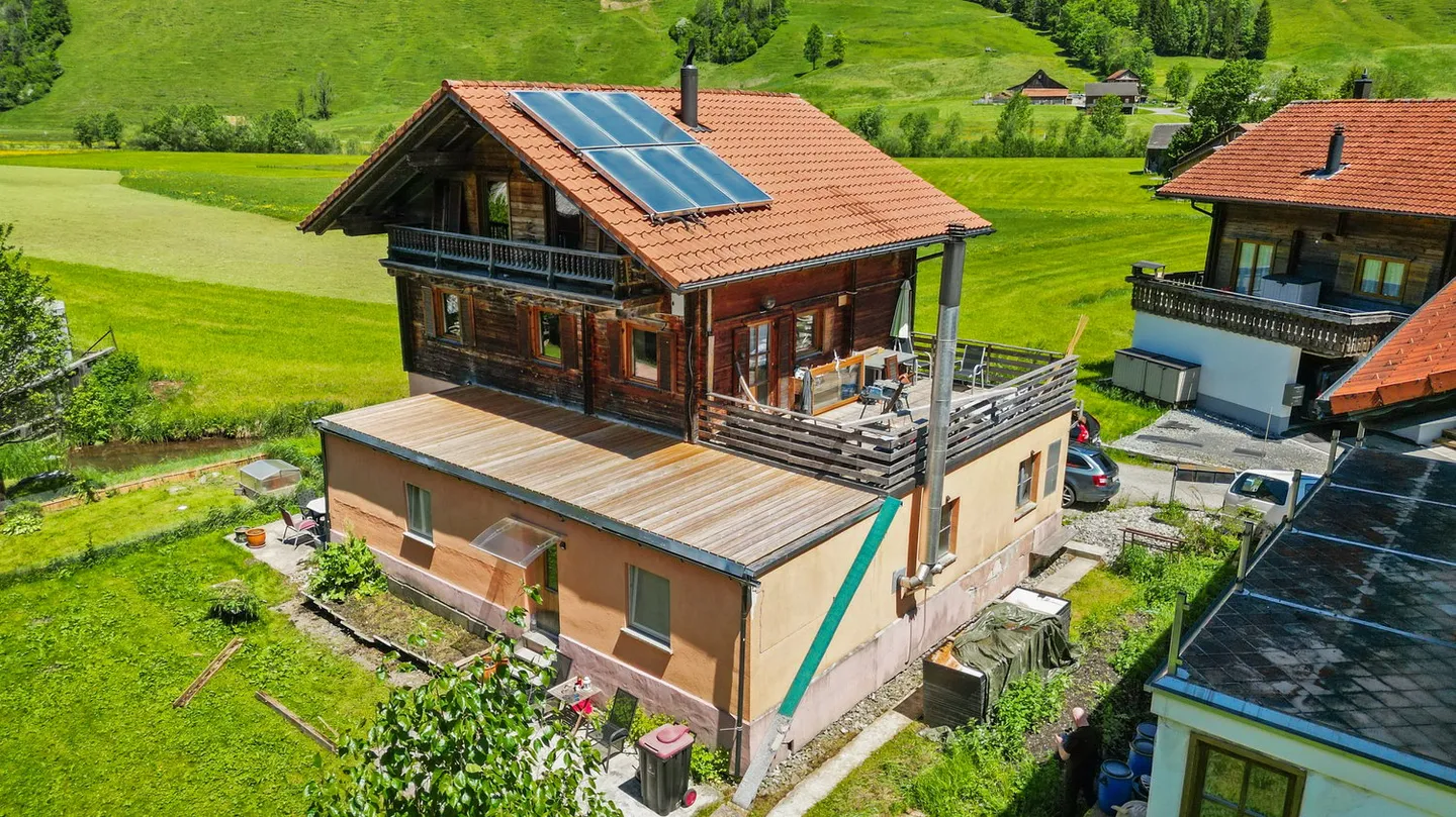 Multigenerational House - Perfect for a Large Family - Photo 3 of 16