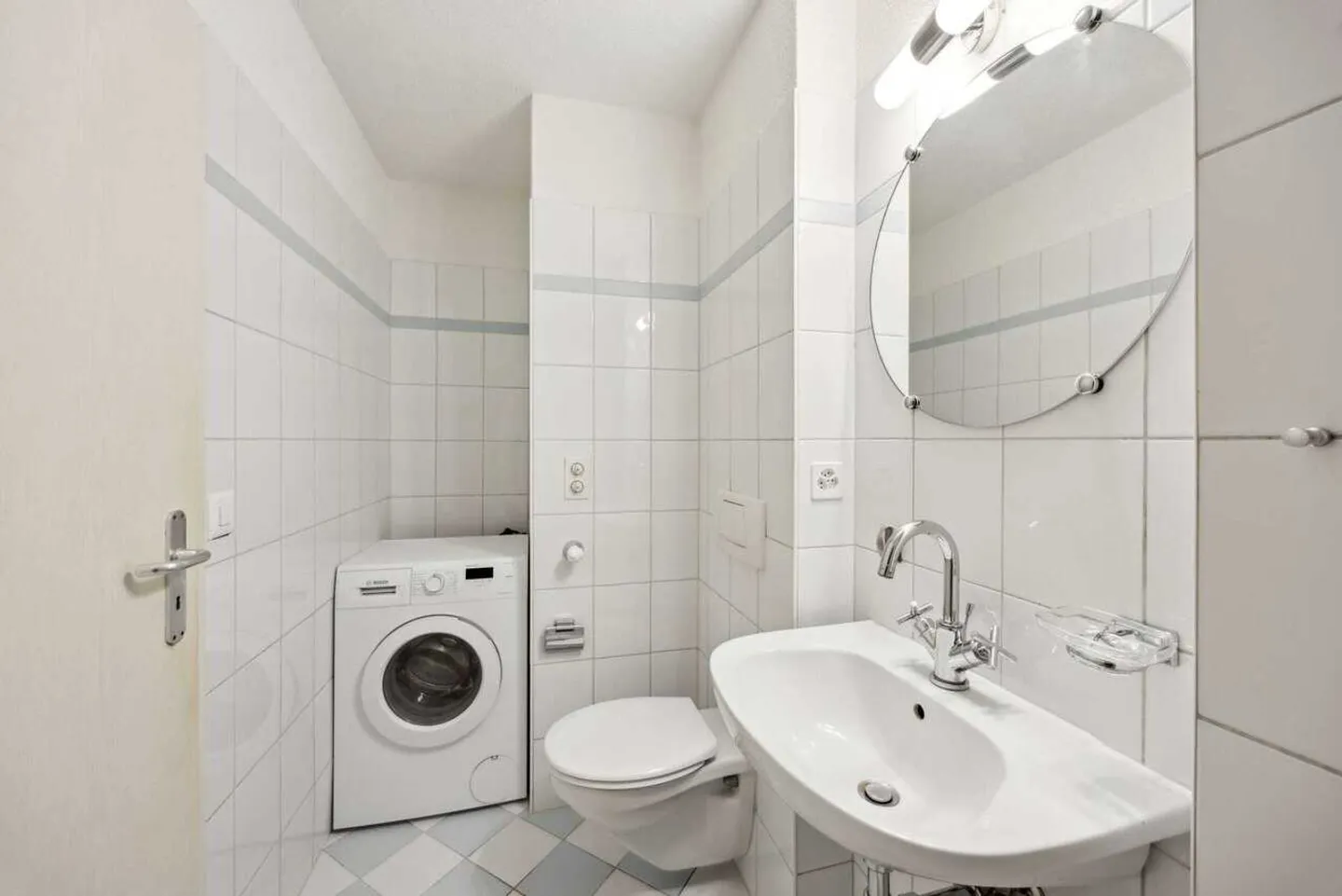 Grosszügige Gartenwohnung mit viel Licht – Wohnen im Einklang mit der Natur - Foto 11 von 13