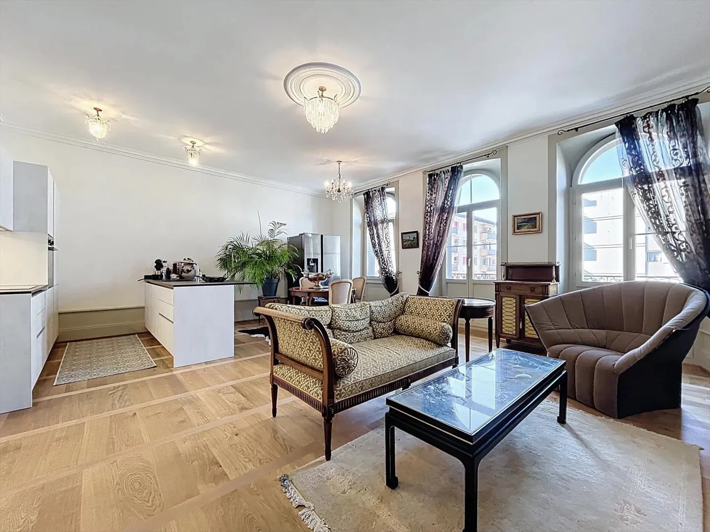 Apartment with Character in the Center of Vevey - Photo 4 of 8