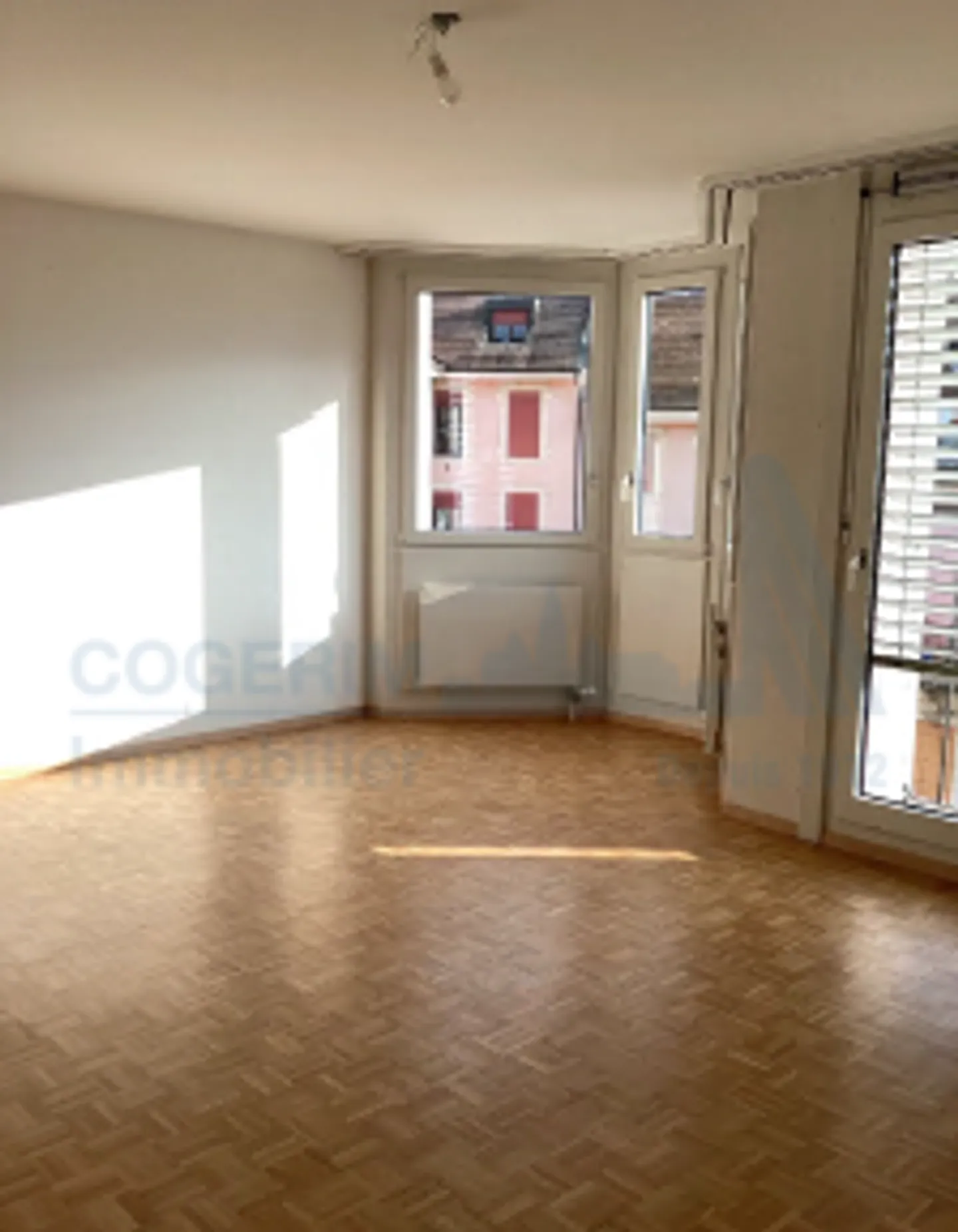 Appartamento 4 locali - Foto 2 di 4