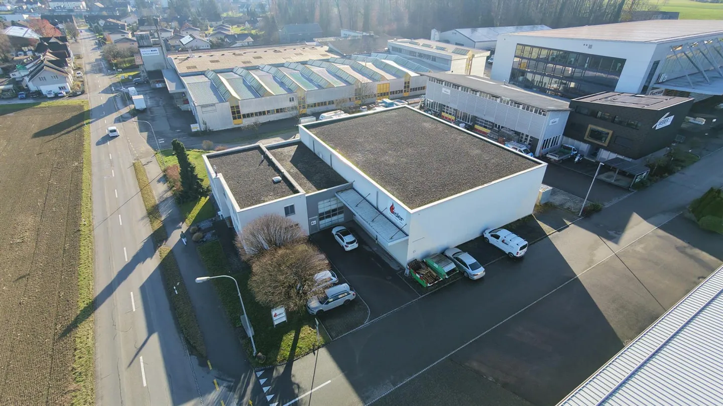 Magazzino/Hall di produzione ad Amriswil - Foto 2 di 22