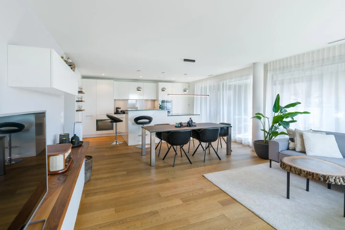 Appartement meublé 3,5 pièces - Photo 1 sur 5