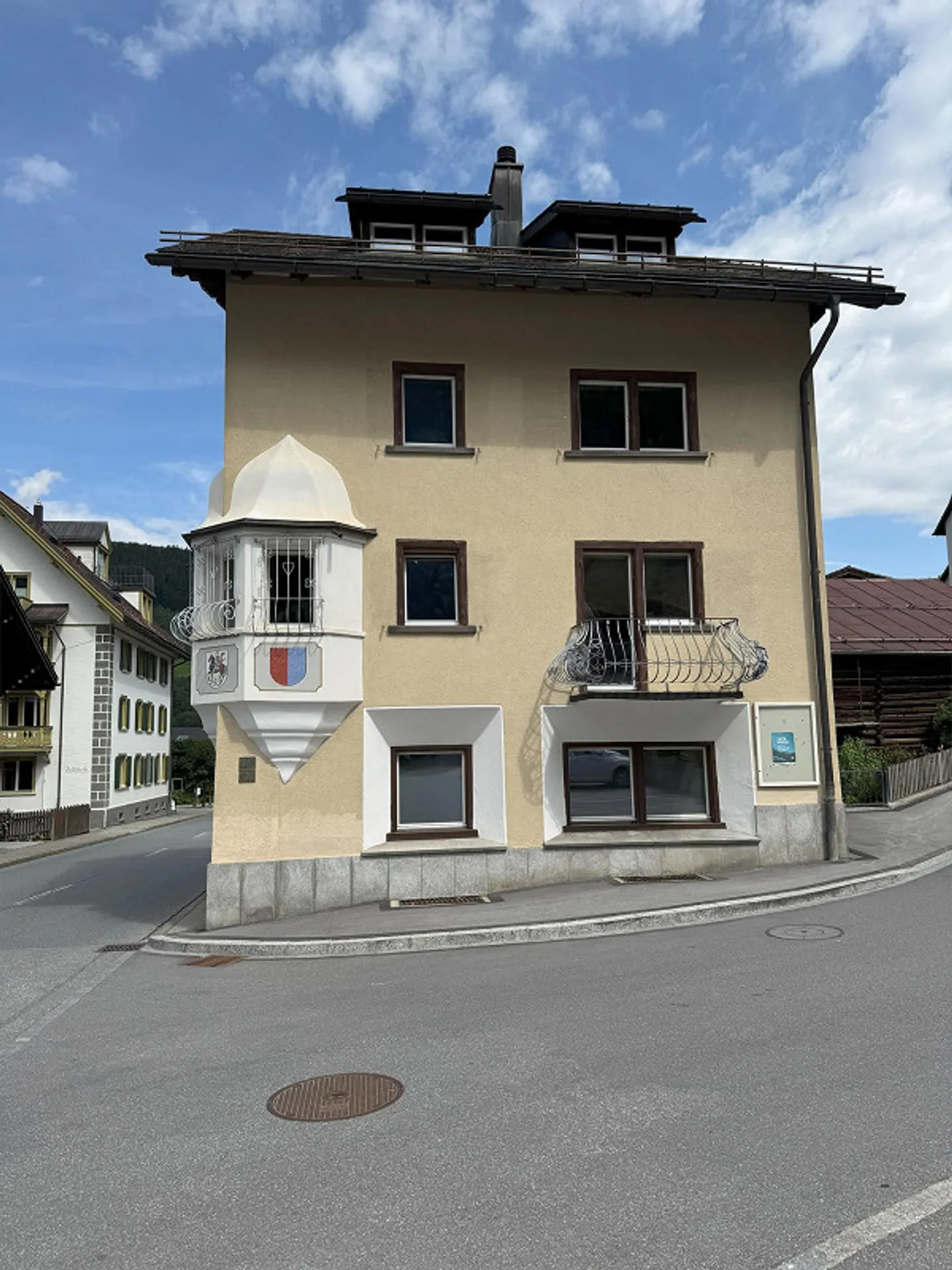 Mehrfamilienhaus in Curaglia - Foto 16 von 18