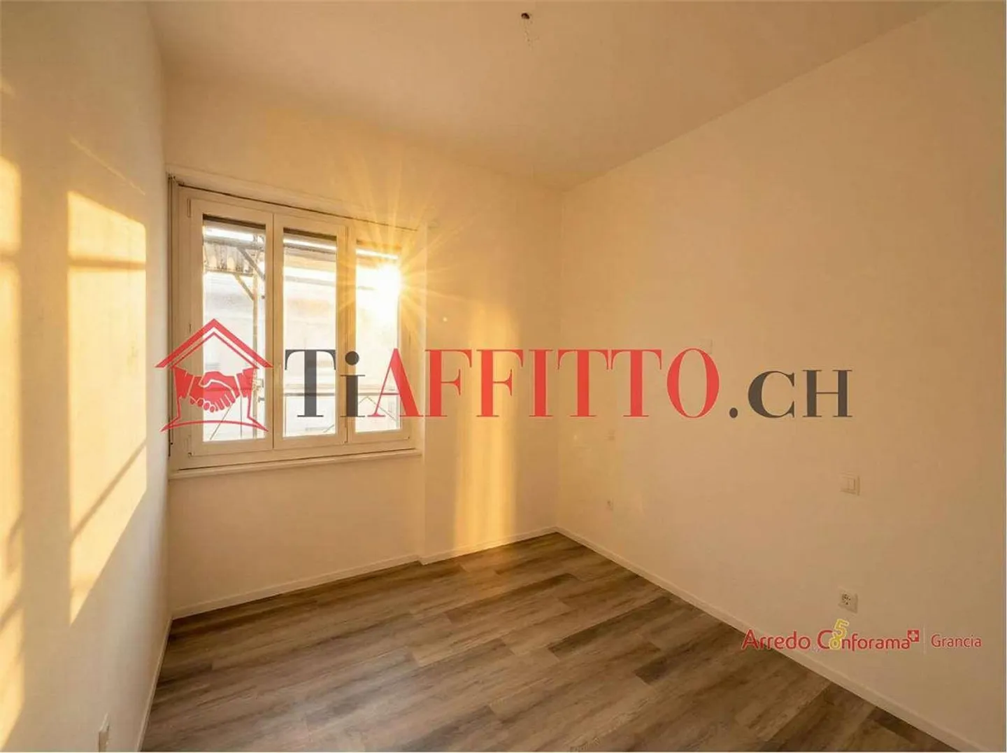 4.5 LOCALI RINNOVATO A CHIASSO APP30 - Photo 2 of 5