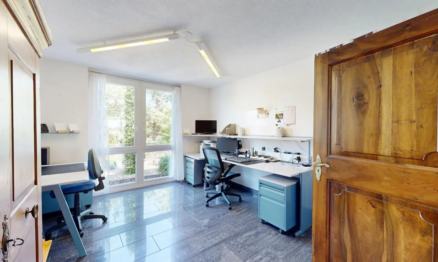 Bellissima casa unifamiliare con 250m2 di superficie abitabile, piscina, spa e giardino d'inverno - Foto 10 di 13