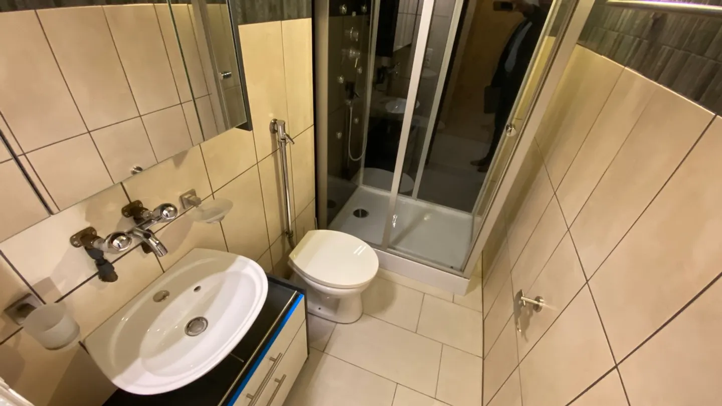 „2-Zimmer-Duplex-Wohnung im Erdgeschoss mit Parkplatz.“ - Foto 5 von 15