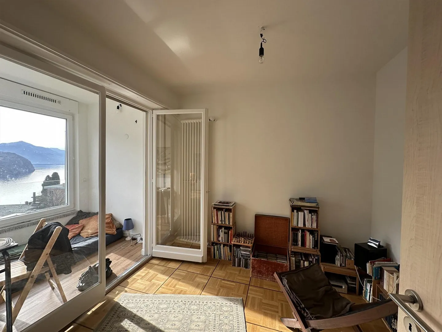 ZU VERMIETEN: ANGRIFFHAUS MIT EINEM CHARMIERENDEN SEEBLICK - Foto 4 von 10