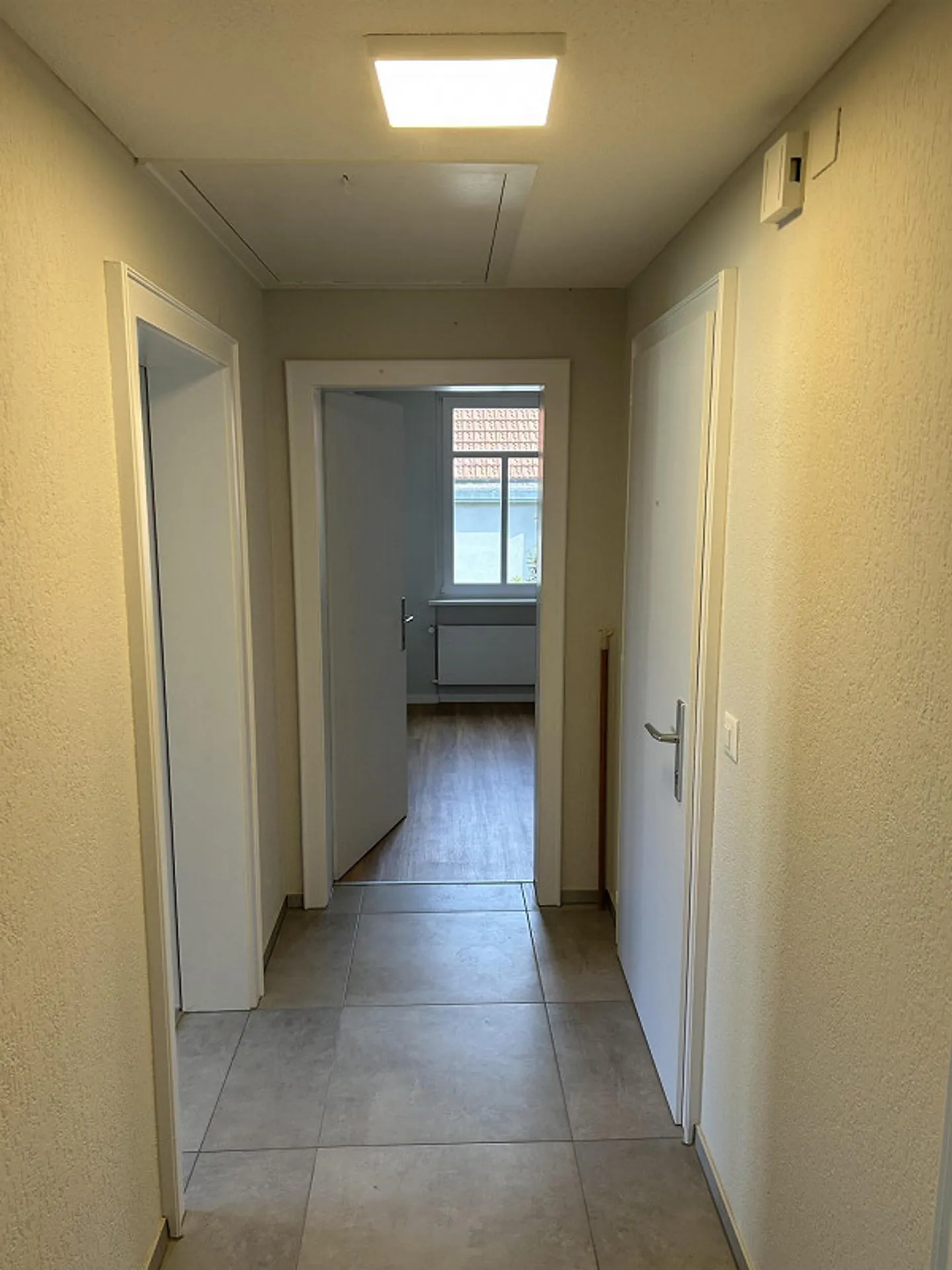 3 Room Apartment - Photo 10 of 11