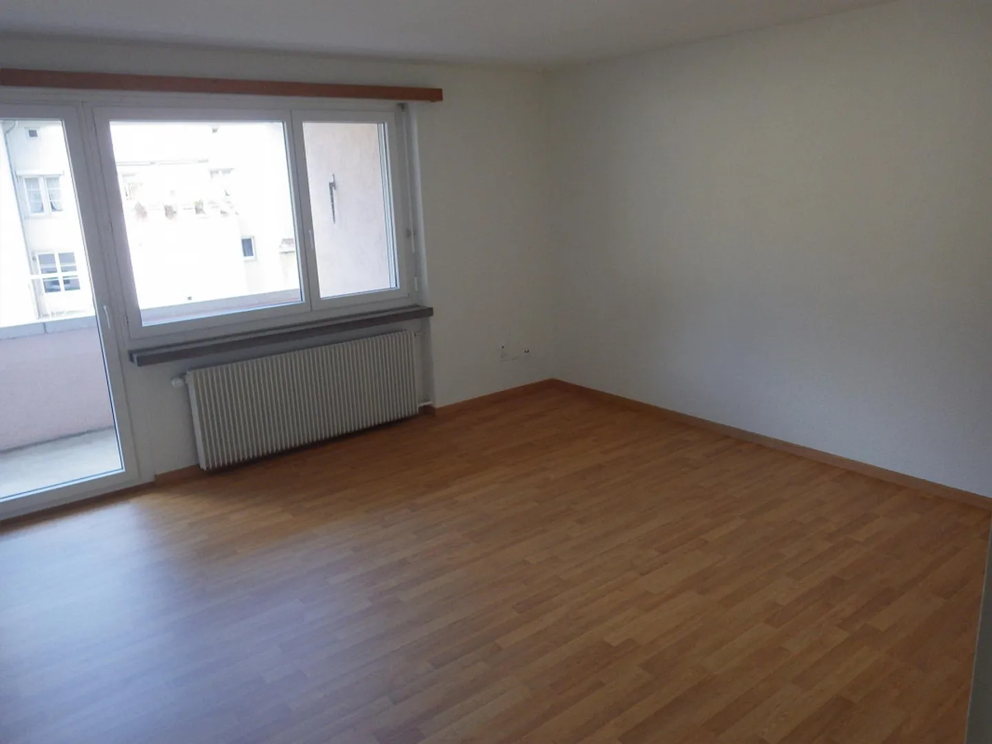 3-room apartment in a central location - Photo 3 of 9