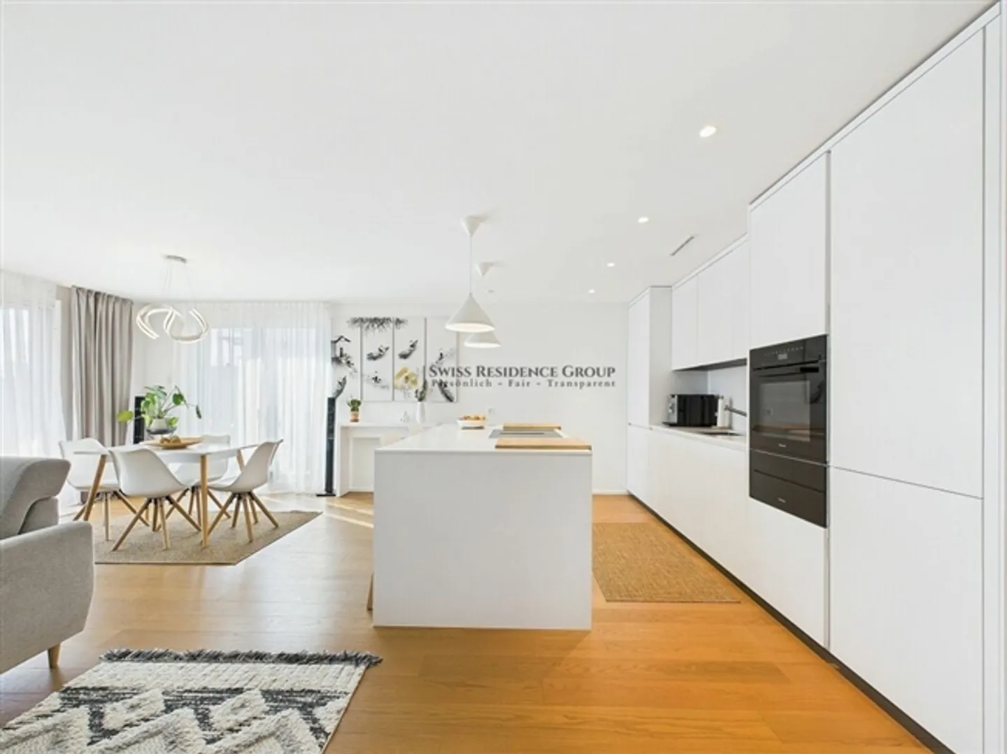 Luxury Meets Modern - Photo 15 of 17