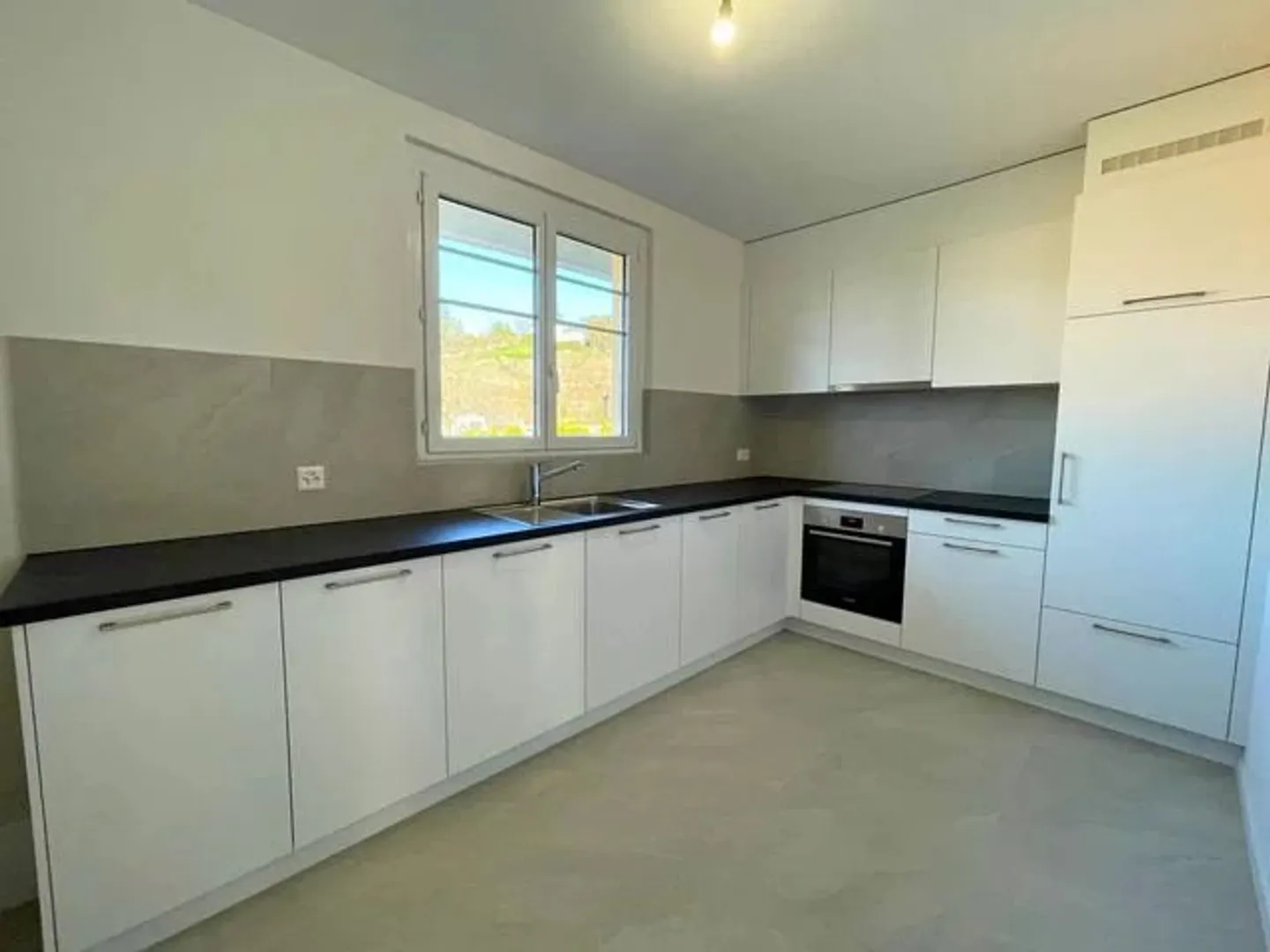 Appartamento completamente ristrutturato - 3,5 stanze al 1° piano - Foto 1 di 8