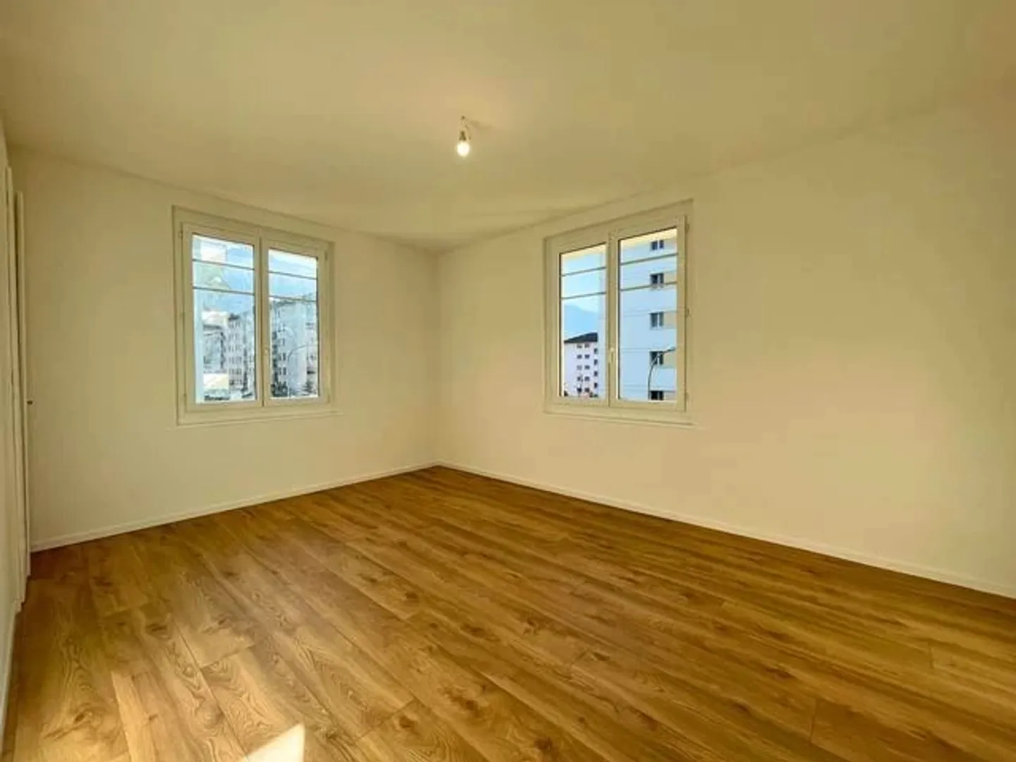 Appartamento completamente ristrutturato - 3,5 stanze al 1° piano - Foto 5 di 8