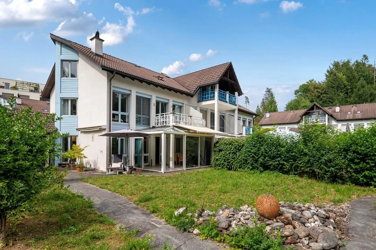 Single-family house on Wäldliweg: Your new home - Photo 2 of 13