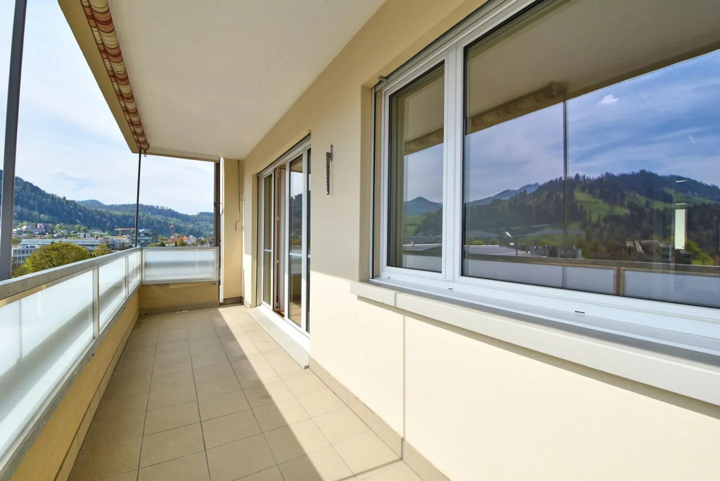 Gemütliche 4.5 Zimmerwohnung - Foto 1 von 9