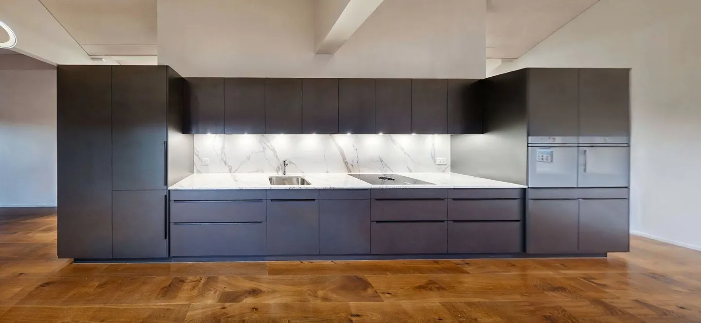 Quality down to the detail - Modern new building with high standard of finish - Photo 3 of 17