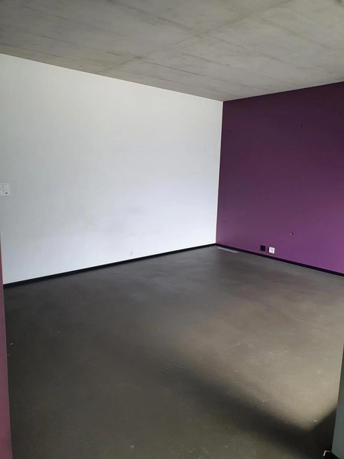 Geräumige Wohnung in ruhiger Lage - Foto 2 von 7
