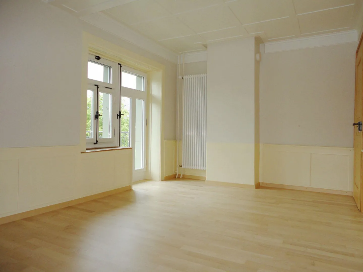 Living with Style - Beautiful 4.5 Room Apartment with Balcony - Photo 8 of 13