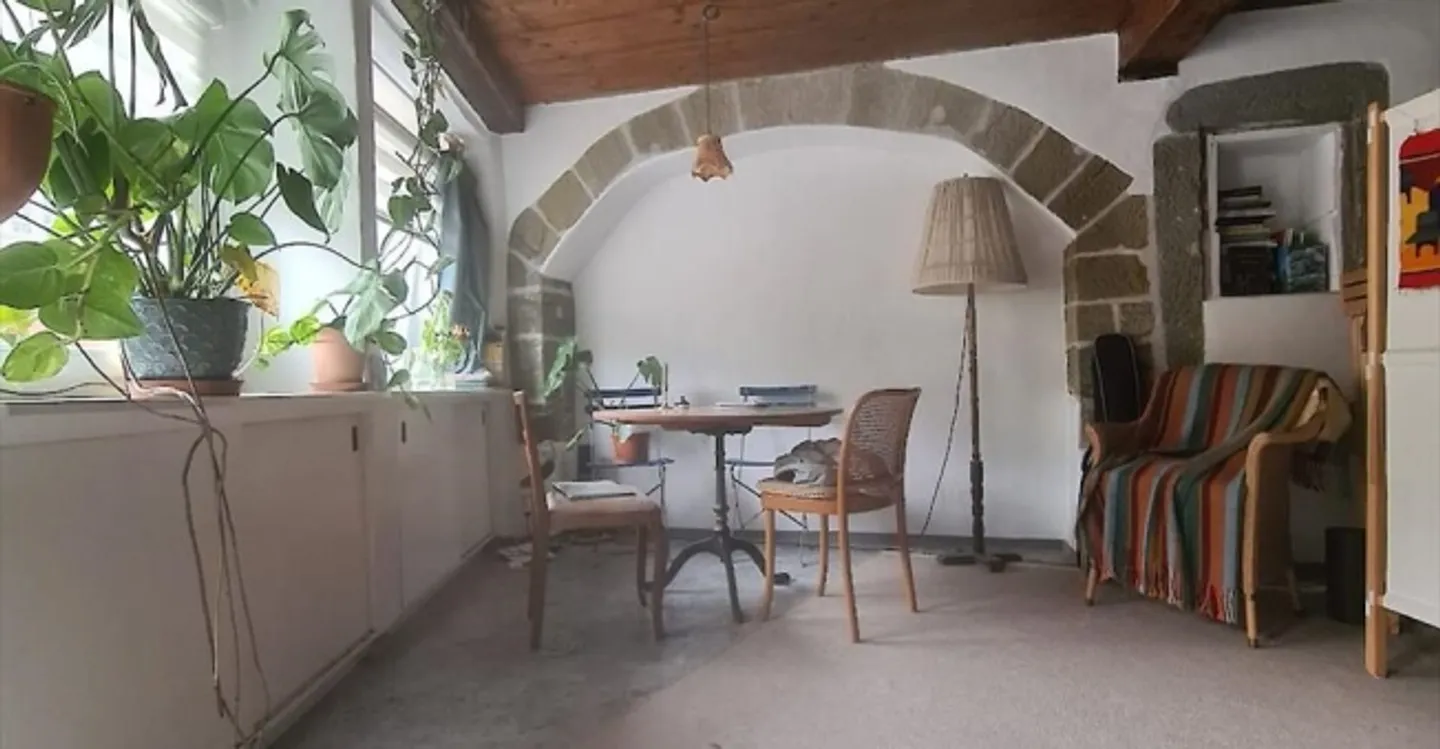 Edificio ad uso misto in affitto - Foto 2 di 6