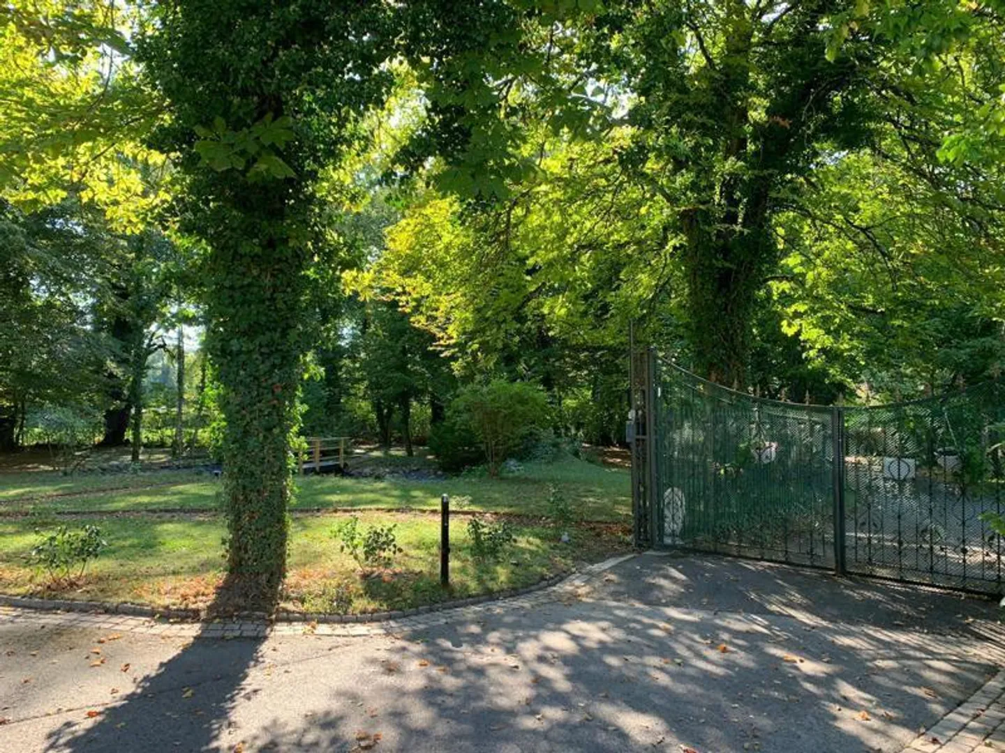 Prächtiges Herrenhaus aus dem 19. Jahrhundert - Foto 4 von 6