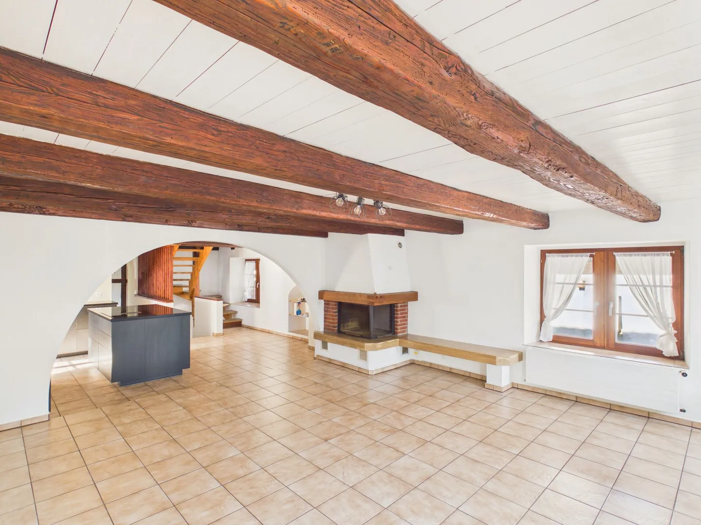 Charmante Maisonette mit Schlossblick - Foto 3 von 18