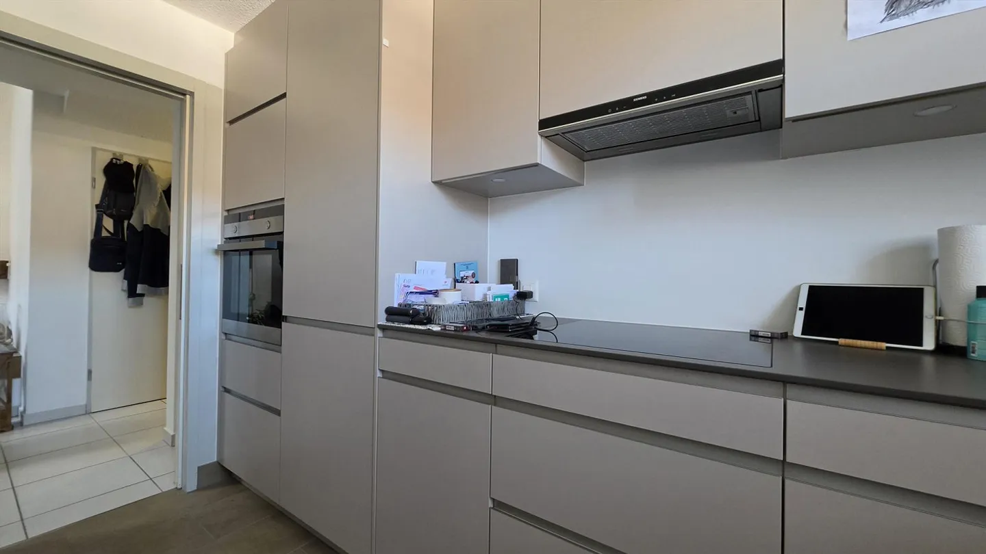 Charmante 4.5 Zimmer Wohnung - Foto 4 von 13