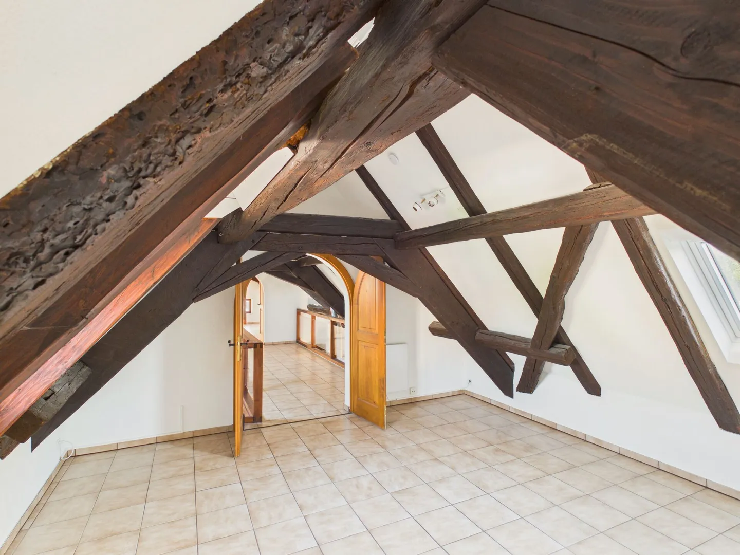 Charmante Maisonette mit Schlossblick - Foto 14 von 18