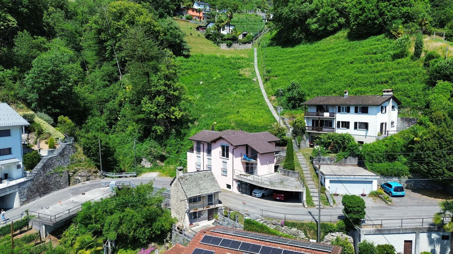 Aussicht, frische Luft und Ruhe in Cugnasco - Foto 9 von 10