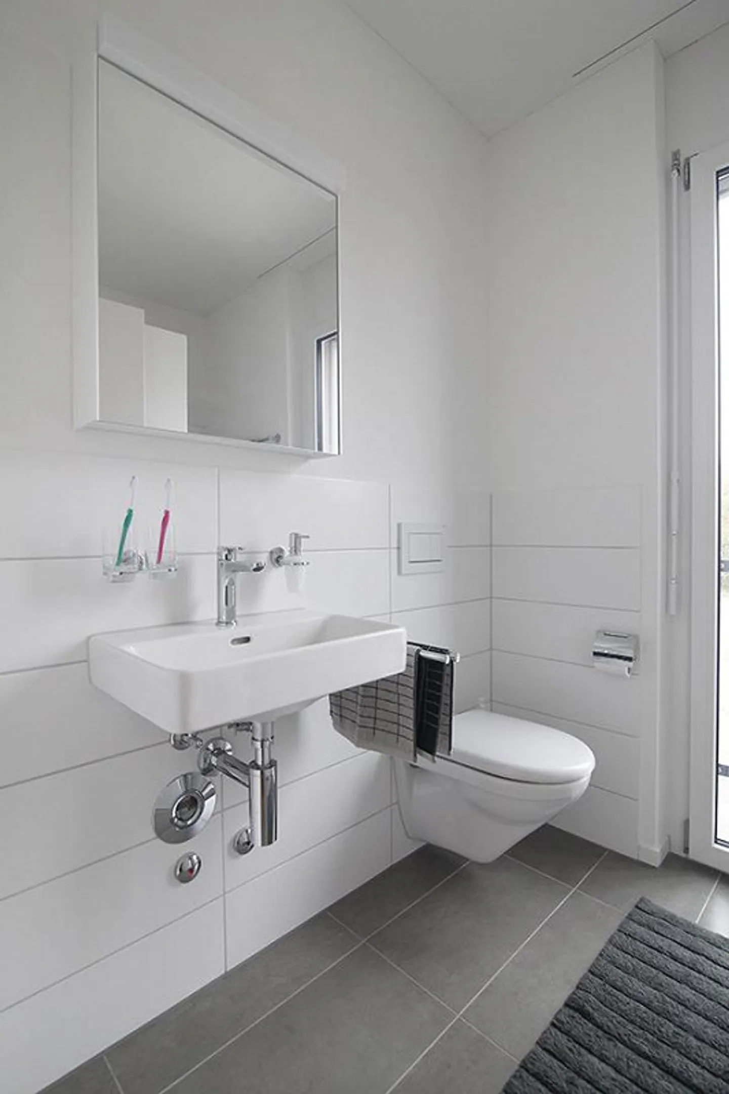 Appartement moderne avec balcon - Photo 4 sur 12